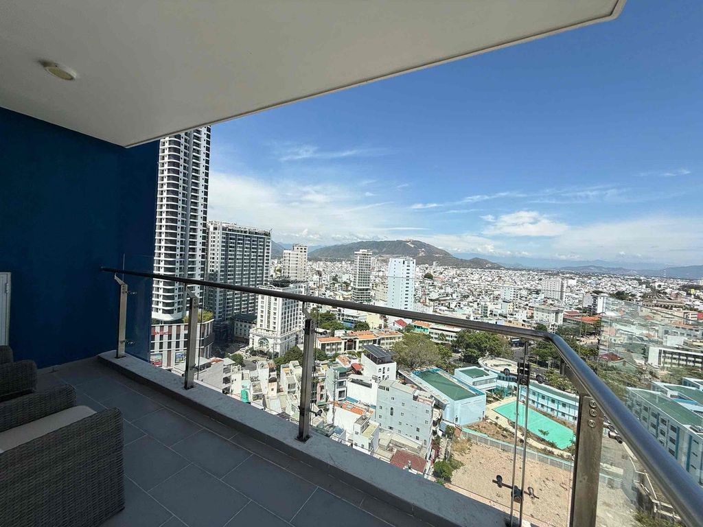 Cho thuê căn goc TUI BLUE (ARIYANA BUILDING) - TTTP Nha Trang - Ảnh 1