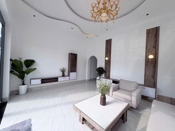 💥 Kẹt Lắm rồi , Cần bán gấp căn nhà Sổ Riêng Thổ Cư Cuối đường Đồng Khởi