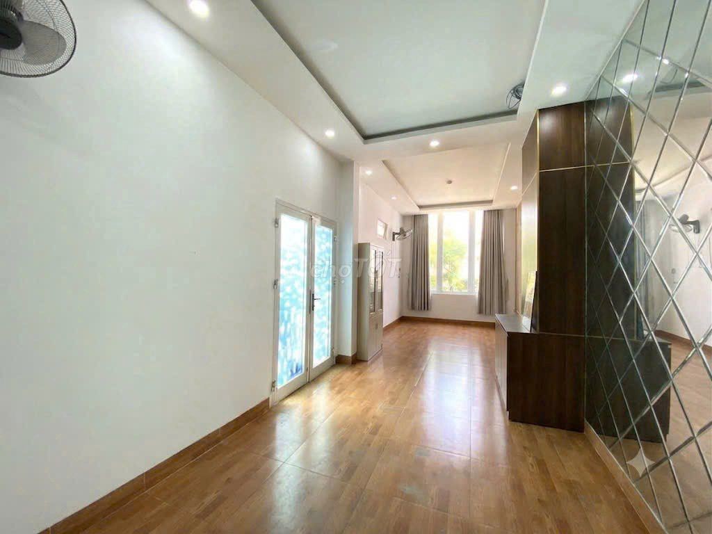 CHO THUÊ MẶT BẰNG TRUNG TÂM THÀNH PHỐ GIÁ 7 TRIỆU/THÁNG - Ảnh 2