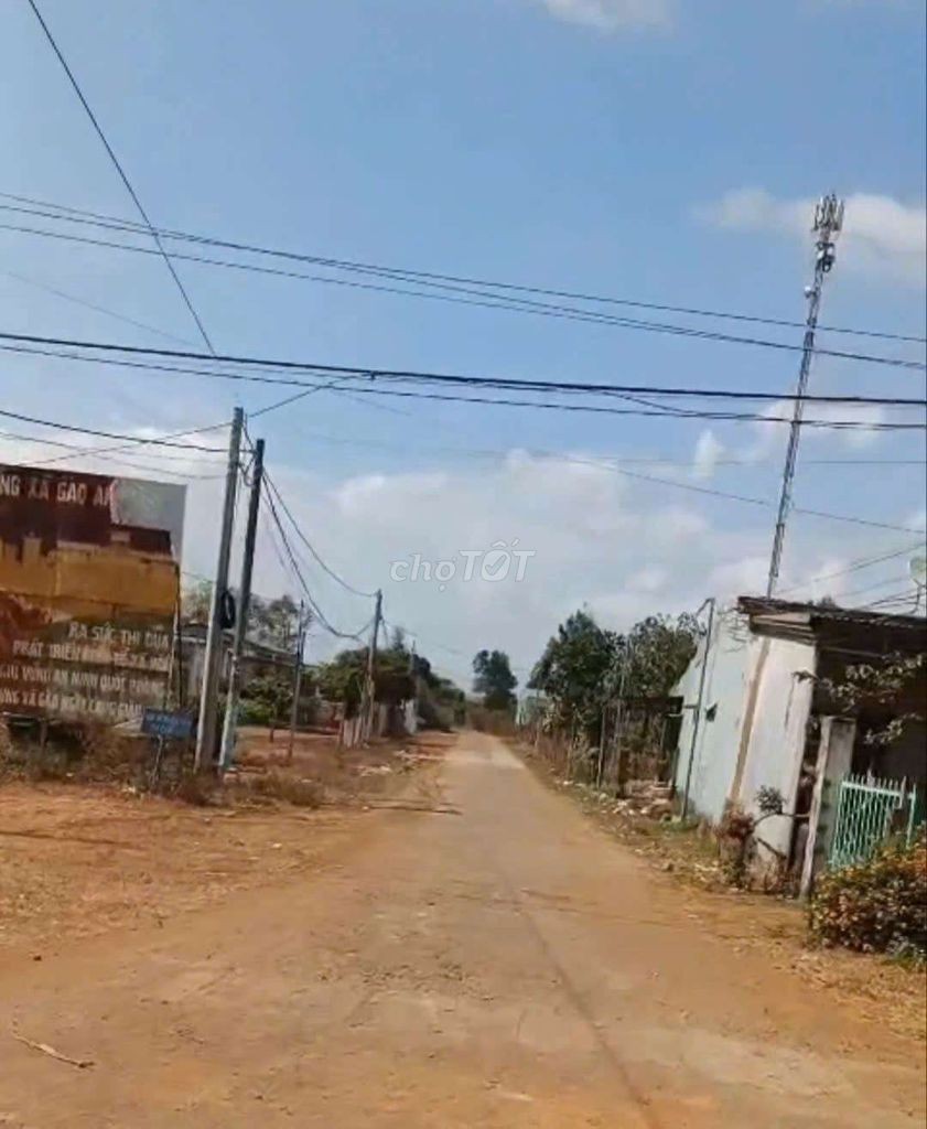 Bán gấp mảnh đất TP Pleiku cách sân bay 12km quốc lộ 14, Xã Gào, Thành phố Pleiku, Gia Lai - Ảnh 1
