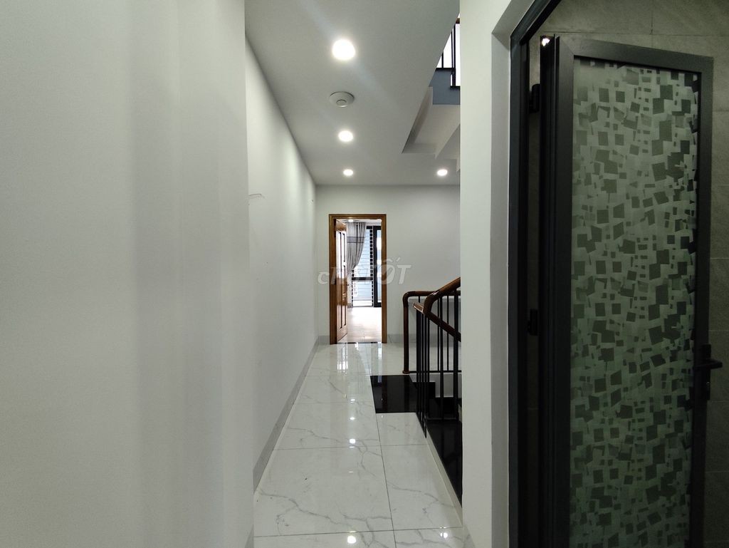 CHO THUÊ NHÀ KINH DOANH 3 TẦNG GIÁ 25 TRIỆU KHU PHƯỚC HẢI
