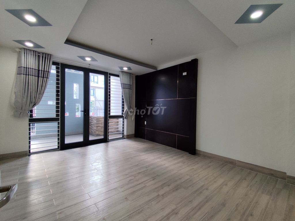 CHO THUÊ NHÀ KINH DOANH 3 TẦNG GIÁ 25 TRIỆU KHU PHƯỚC HẢI