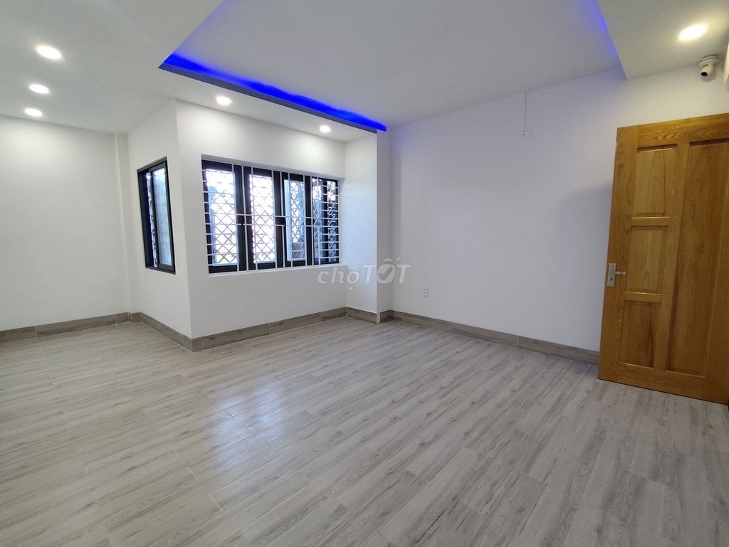 CHO THUÊ NHÀ KINH DOANH 3 TẦNG GIÁ 25 TRIỆU KHU PHƯỚC HẢI