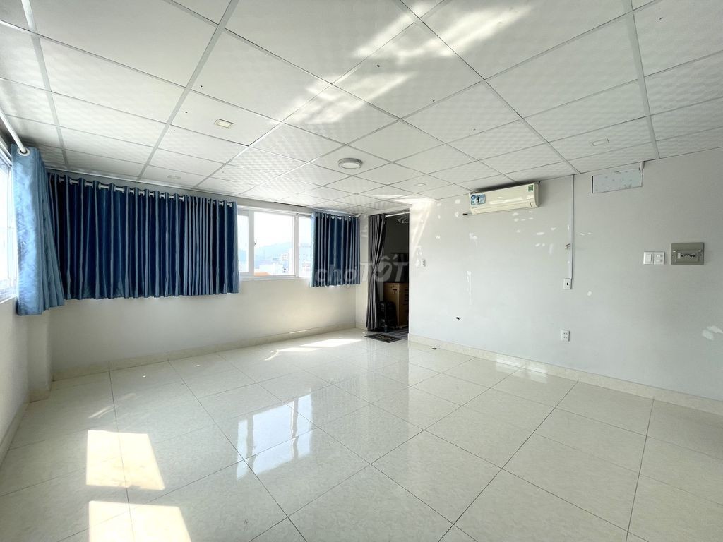 CHO THUÊ MẶT BẰNG TẦNG 7 NGAY TRUNG TÂM THÀNH PHỐ GIÁ 5 TRIỆU/THÁNG - Ảnh 2