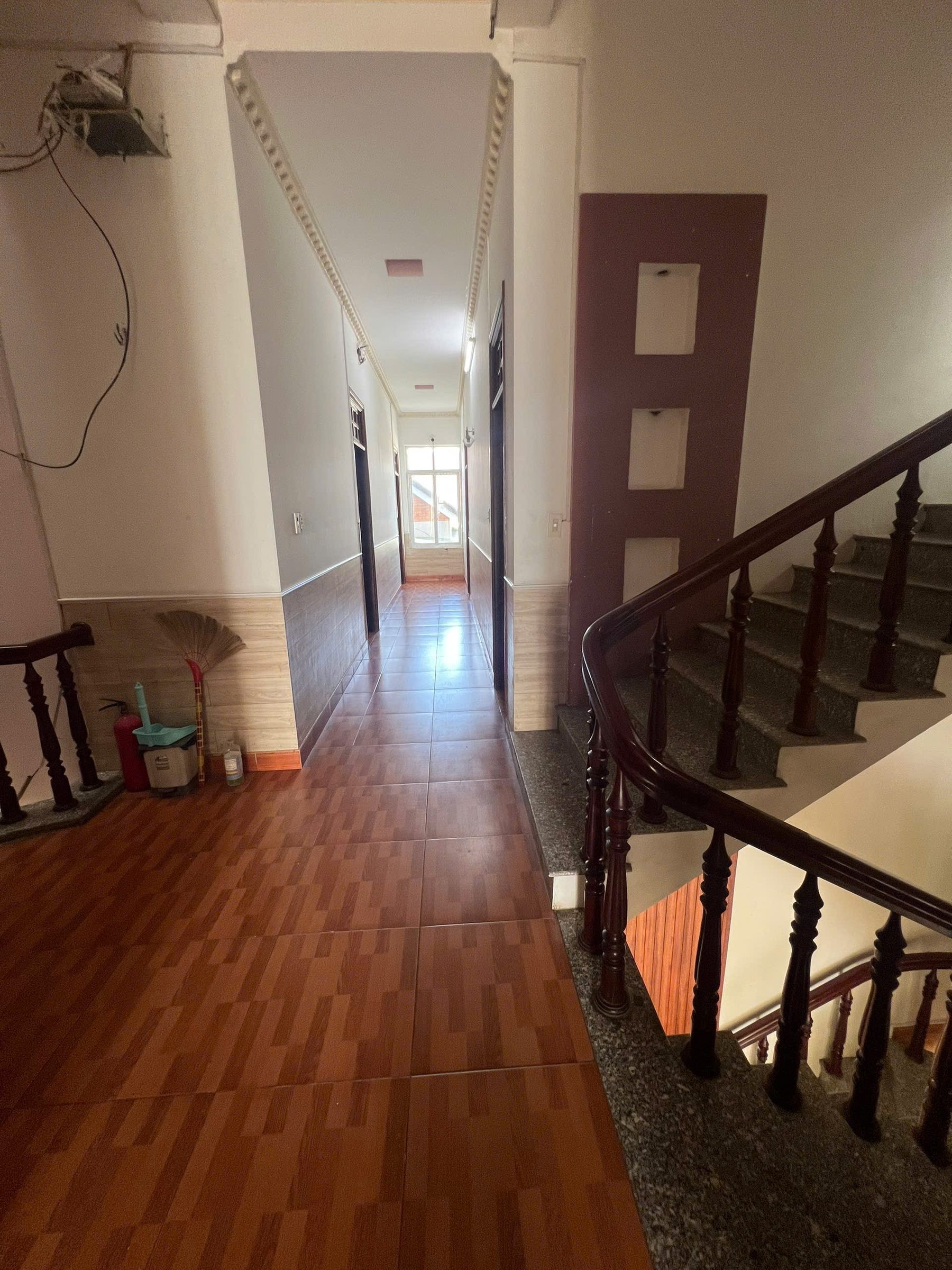 Chính chủ cần bán khách sạn Tây Đô mặt tiền đường Phạm Văn Đồng, pháp lý rõ ràng. Giá 7,9 tỷ (còn TL) - Ảnh 9