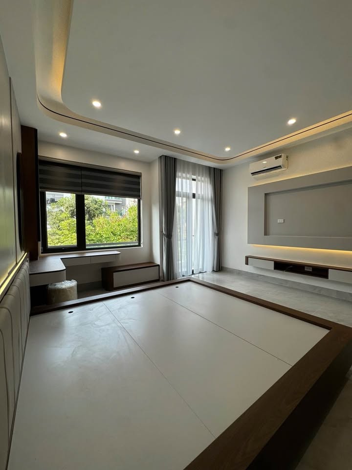 NHÀ 3 TẦNG ĐẸP – FULL NỘI THẤT – DỌN VÀO Ở NGAY
