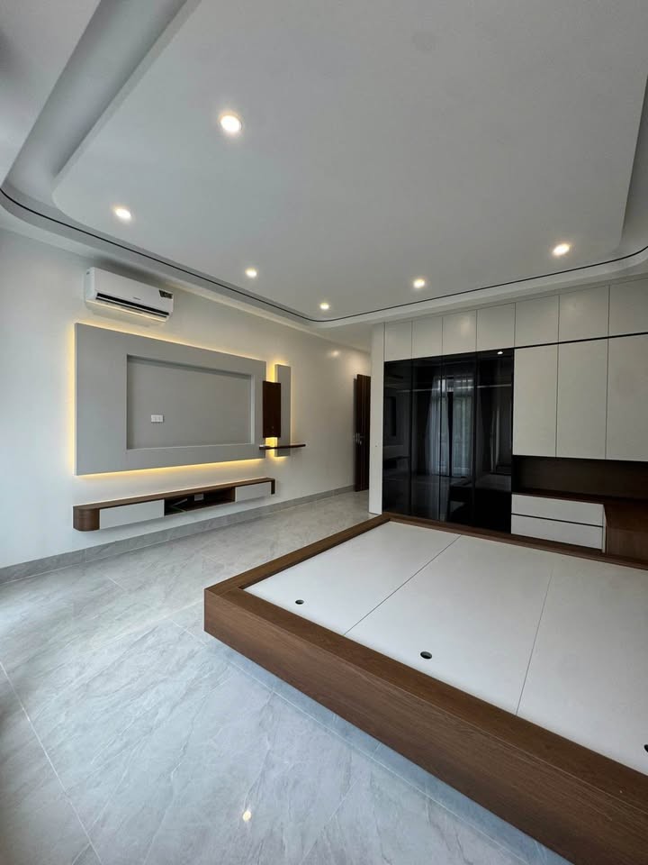 NHÀ 3 TẦNG ĐẸP – FULL NỘI THẤT – DỌN VÀO Ở NGAY