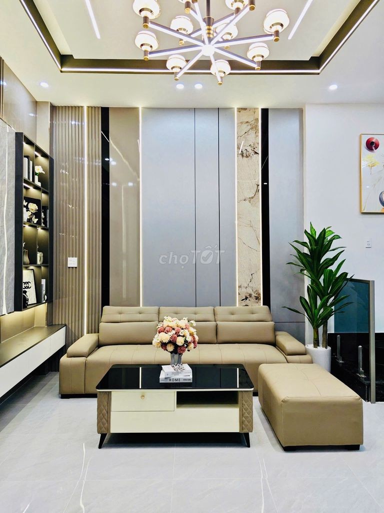(GIÁ TỐT) NHÀ MỚI 100%, HOÀN CÔNG, FULL NỘI THẤT. GIÁ CHỈ 2,750 TỶ - Ảnh 2