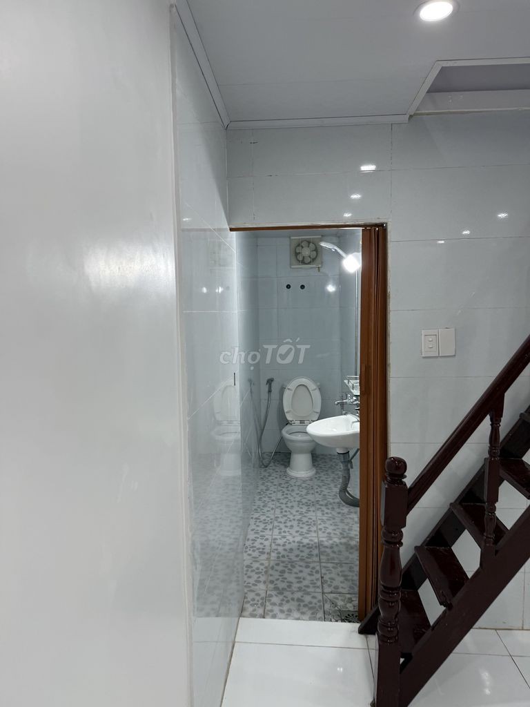 Chính chủ cần bán nhà ,cạnh phố đi bộ,vườn hoa tam kỳ - Ảnh 2