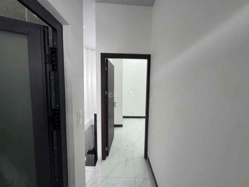 Nhà trệt lầu Full nội thất - Hẻm 67 Hùng Vương - Gần siêu thị Vincom - Ảnh 11