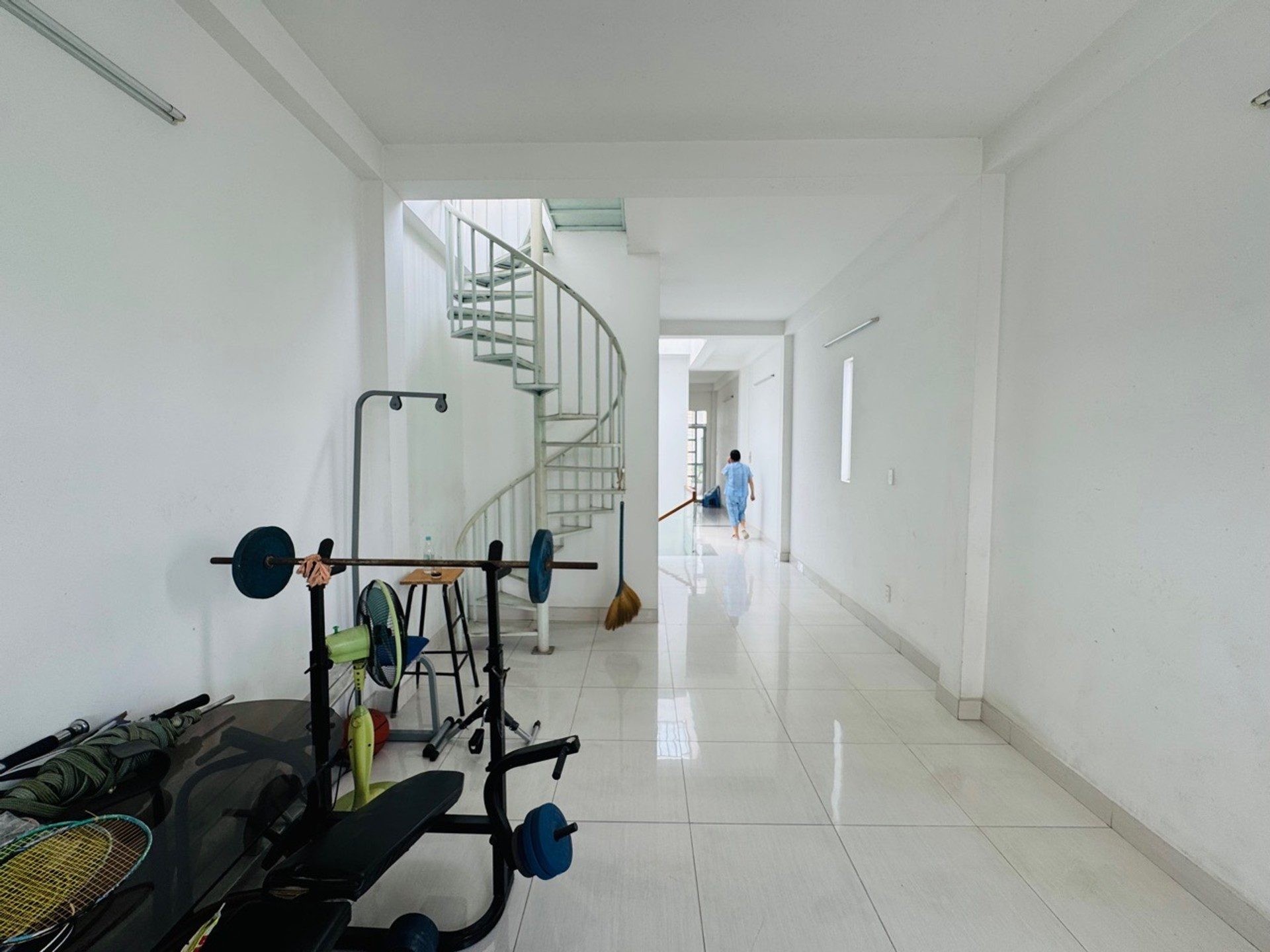 Bán Nhà gấp mặt tiền kinh doanh sầm uất giá chỉ 24 tỷ - Ảnh 6