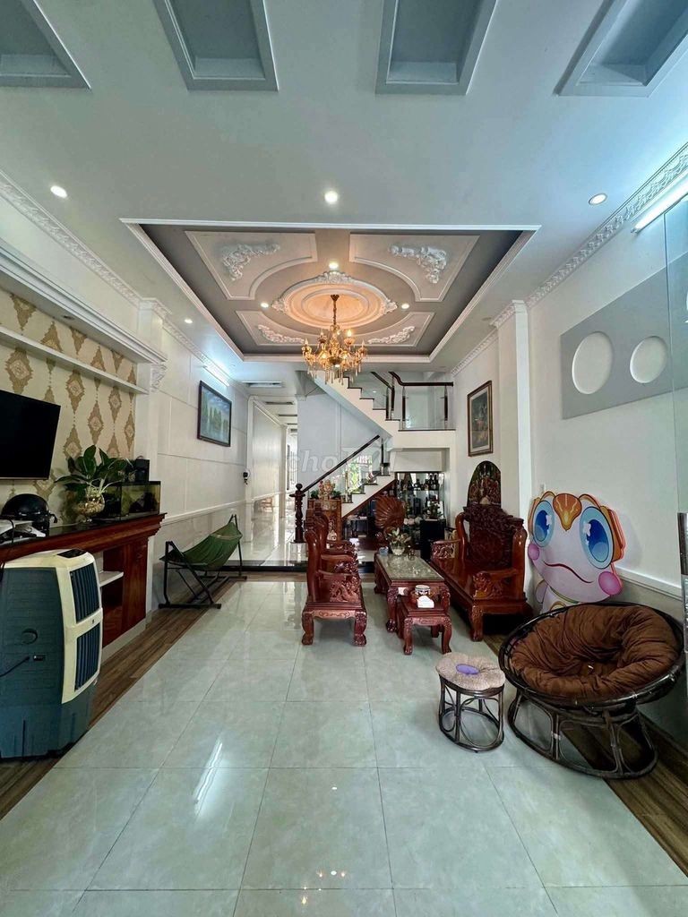 NHÀ 2 LÂU RỘNG RÃI - KDC HỒNG PHÁT - Ảnh 4
