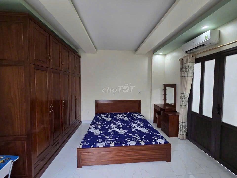 Cho thuê nhà phố Văn Cao, DT: 60m2, 3 p.ngủ full đồ. - Ảnh 4