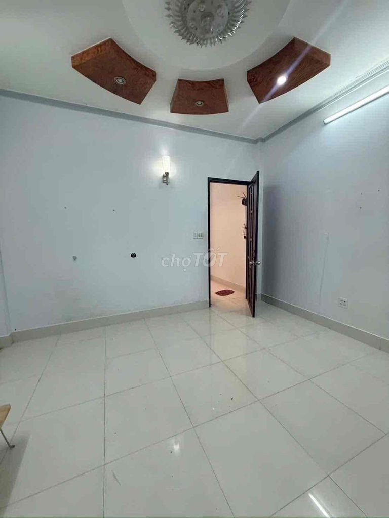 BÁN NHANH GIÁ RẺ NHÀ TRỆT LẦU SỔ HỒNG HOÀN CÔNG SỐ 155B5 HƯNG PHÚ