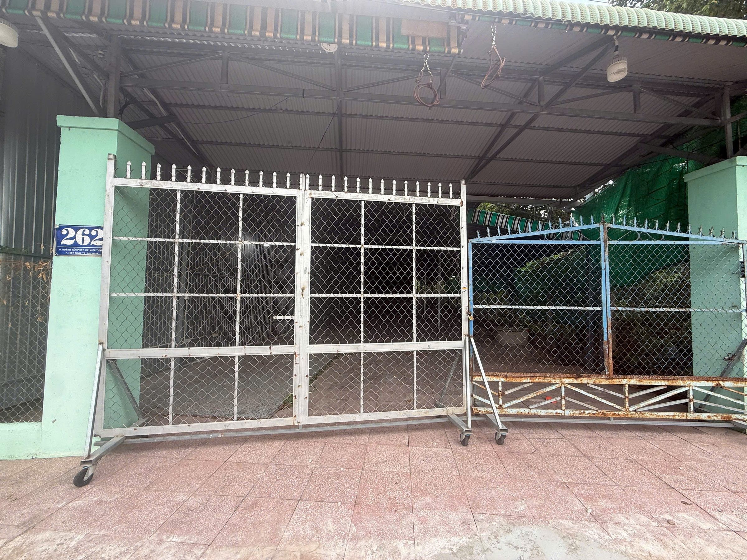 Bán Nhà riêng 535.5m2 có sẵn 100 m2 thổ cư giá 4.75 tỷ tại Đường Huỳnh Tấn Phát Phường Hiệp Ninh Thành phố Tây Ninh Tây Ninh