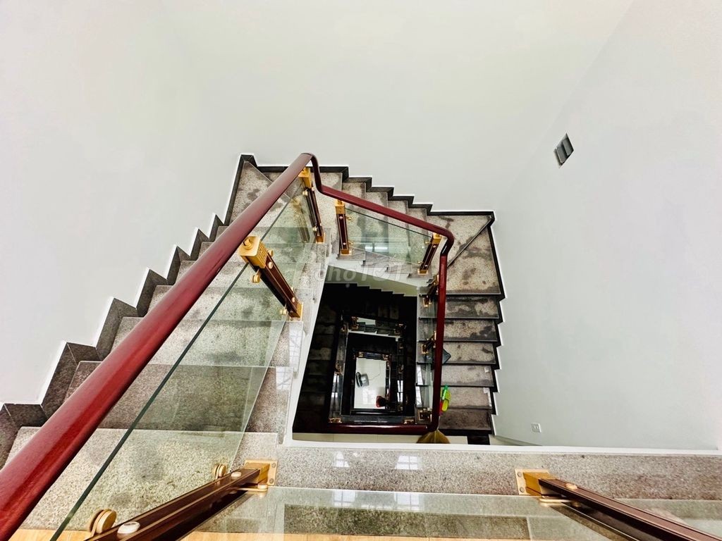 68m diện tích đẹp rộng mênh mông,kinh doanh tốt,oto ngủ trong nhà - Ảnh 8