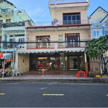 Bán nhà 5 tầng mặt tiền kinh doanh Trương Định TP. Châu Đốc gần ngã 3 Quốc Lộ 91