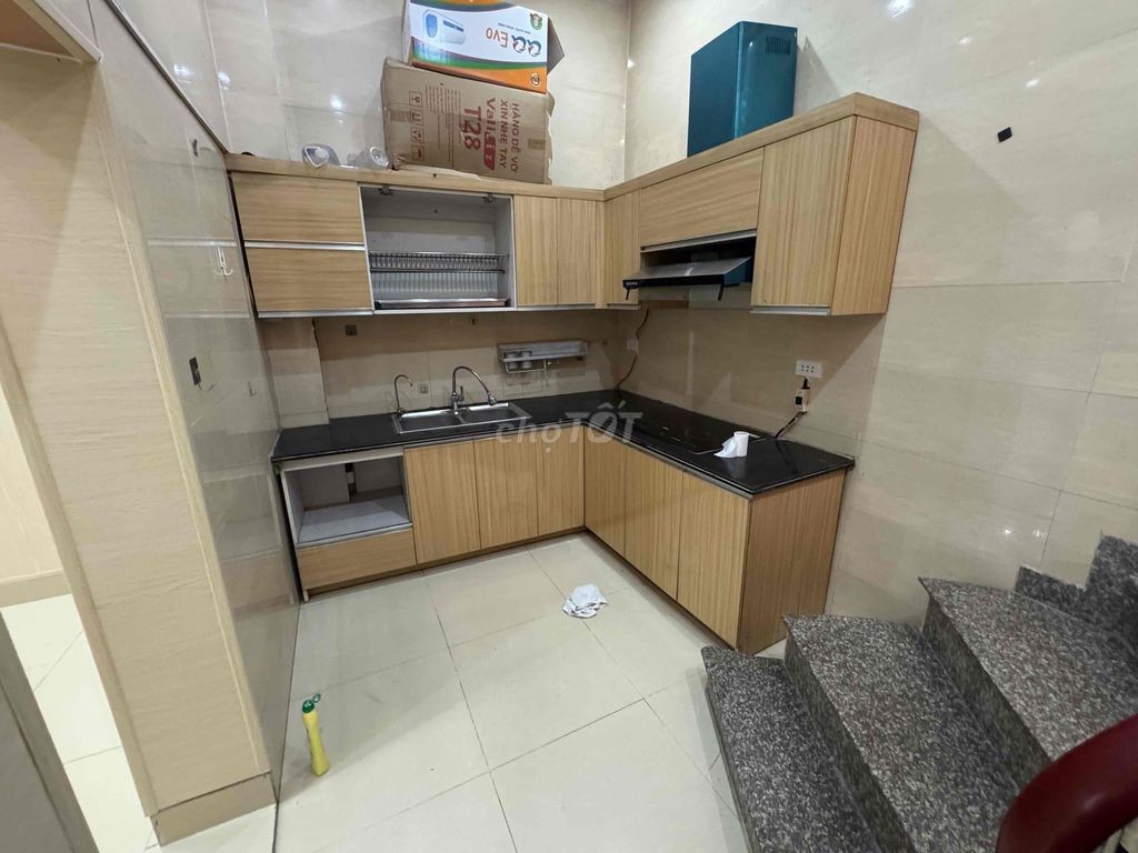 Cho thuê nhà riêng 2 tầng, trong ngõ, đường Thiên Lôi, gần chợ Đôn, Hả - Ảnh 6