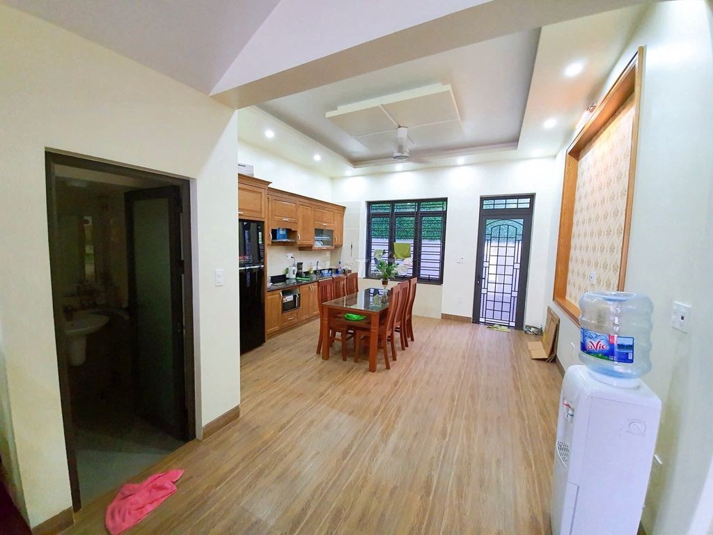 Cho thuê nhà phố Văn Cao, DT: 80m2, 7 ngủ khép kín. - Ảnh 8