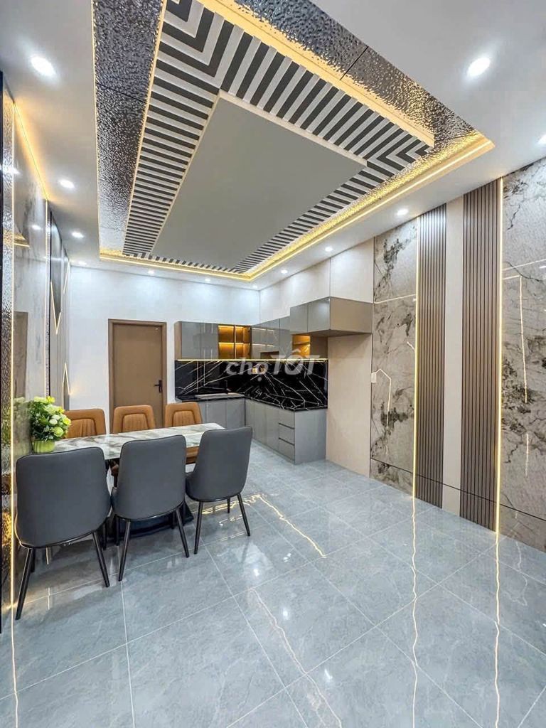 BÁN NHÀ TRỆT LẦU DT RỘNG HẺM 67 PHAN ĐĂNG LƯU GẦN VINCOM HÙNG VƯƠNG