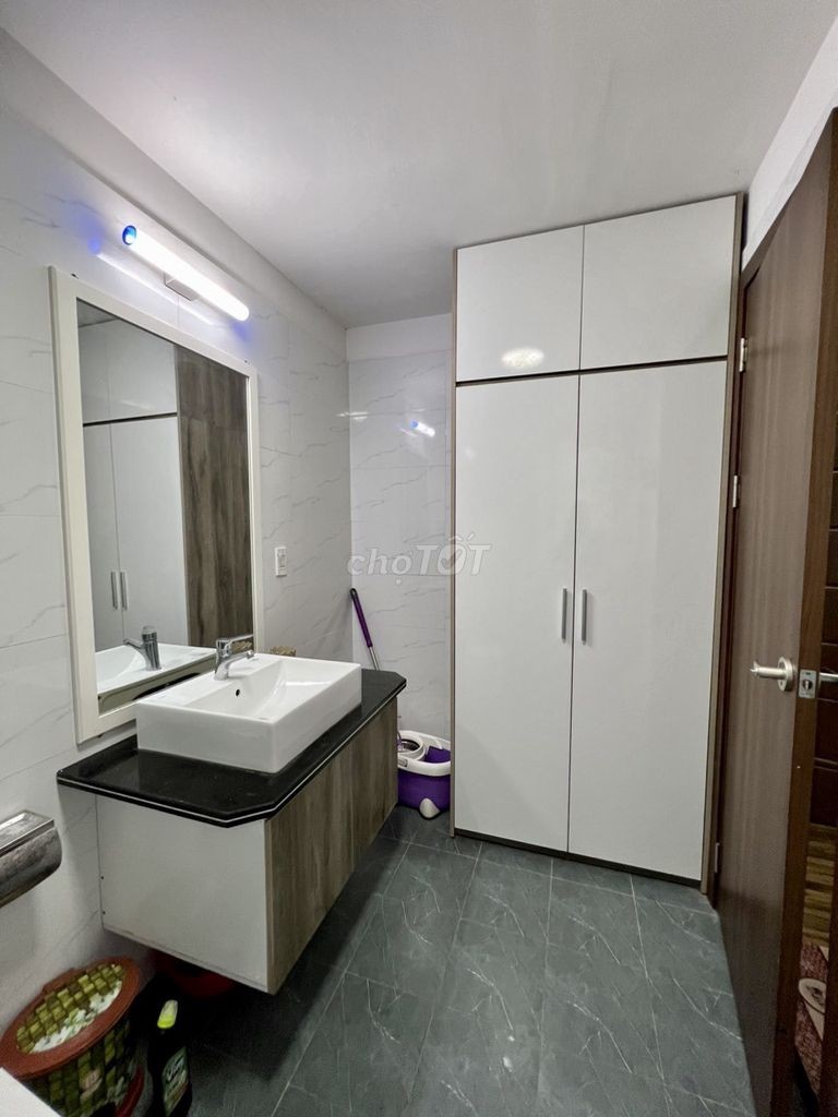 Cho thuê căn hộ 1 ngủ tách bếp (35m2) Waterfront City.