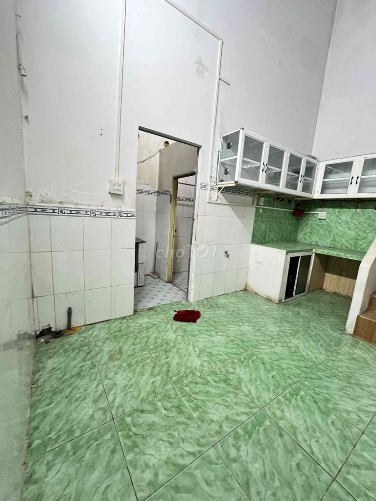 Chính chủ Bán nhà 4 phòng ngủ - lộ xe hơi (Giảm 150 triệu đồng) - Ảnh 2