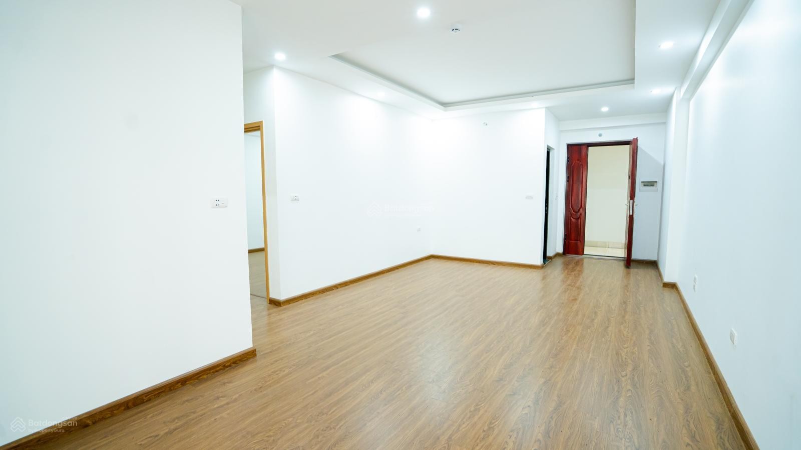 Quỹ hàng ngoại giao căn tòa A1 giá nét 2,2 tỷ căn 72m2 thanh toán 367tr ký HĐ trả giãn 10 năm