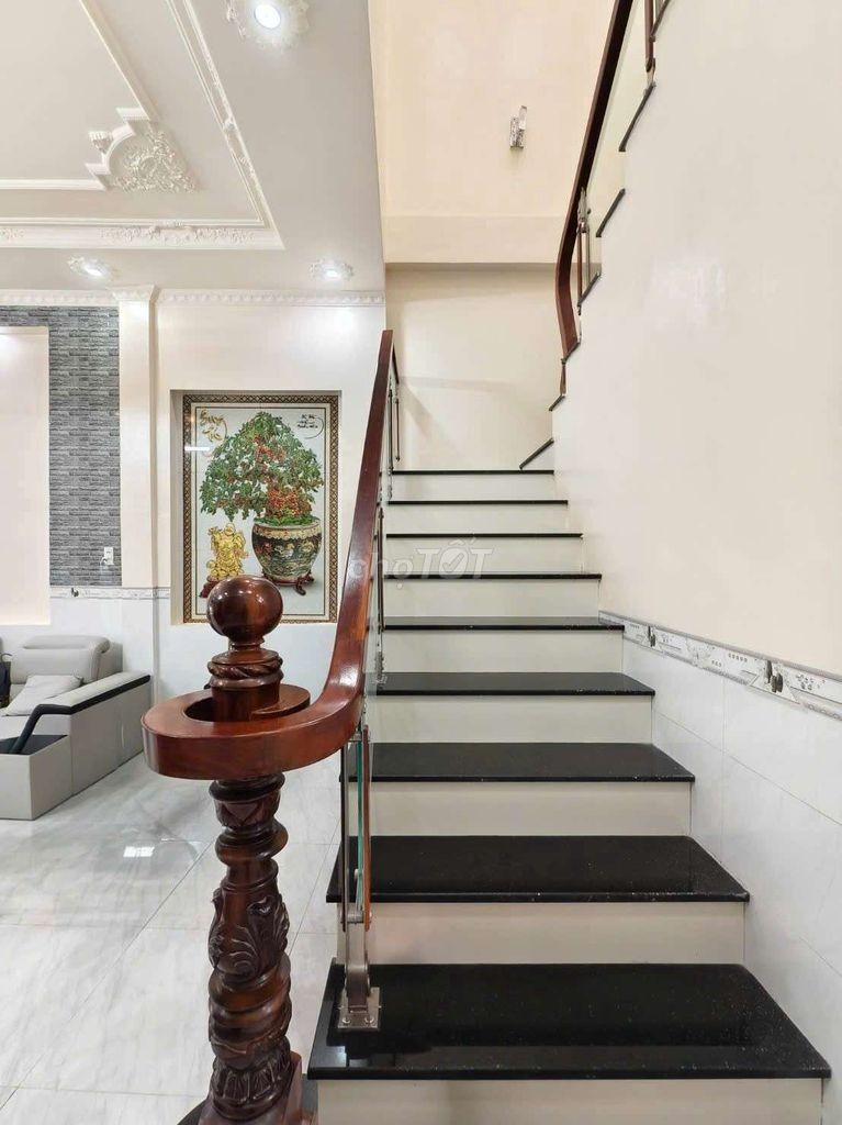NHÀ RỘNG RÃI - HẺM 388JZ NGUYỄN VĂN CỪ - Ảnh 11