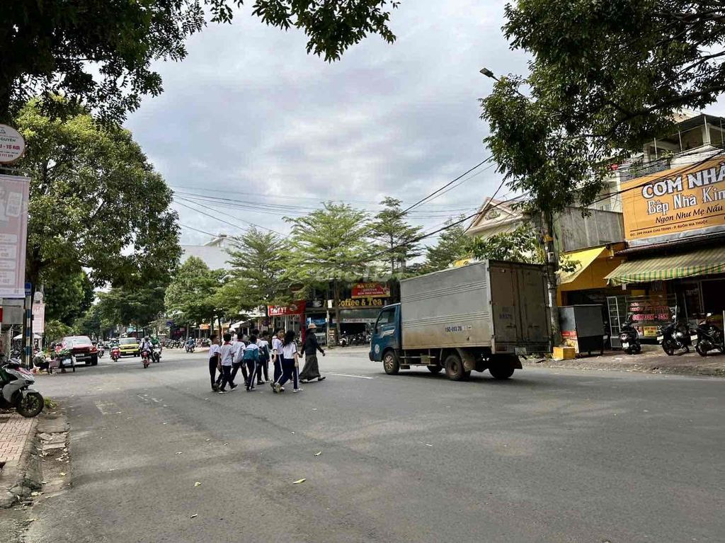 💥Nhà mặt tiền Phan Chu Trinh ngay chợ và trường Nguyễn Đức Cảnh - Ảnh 1