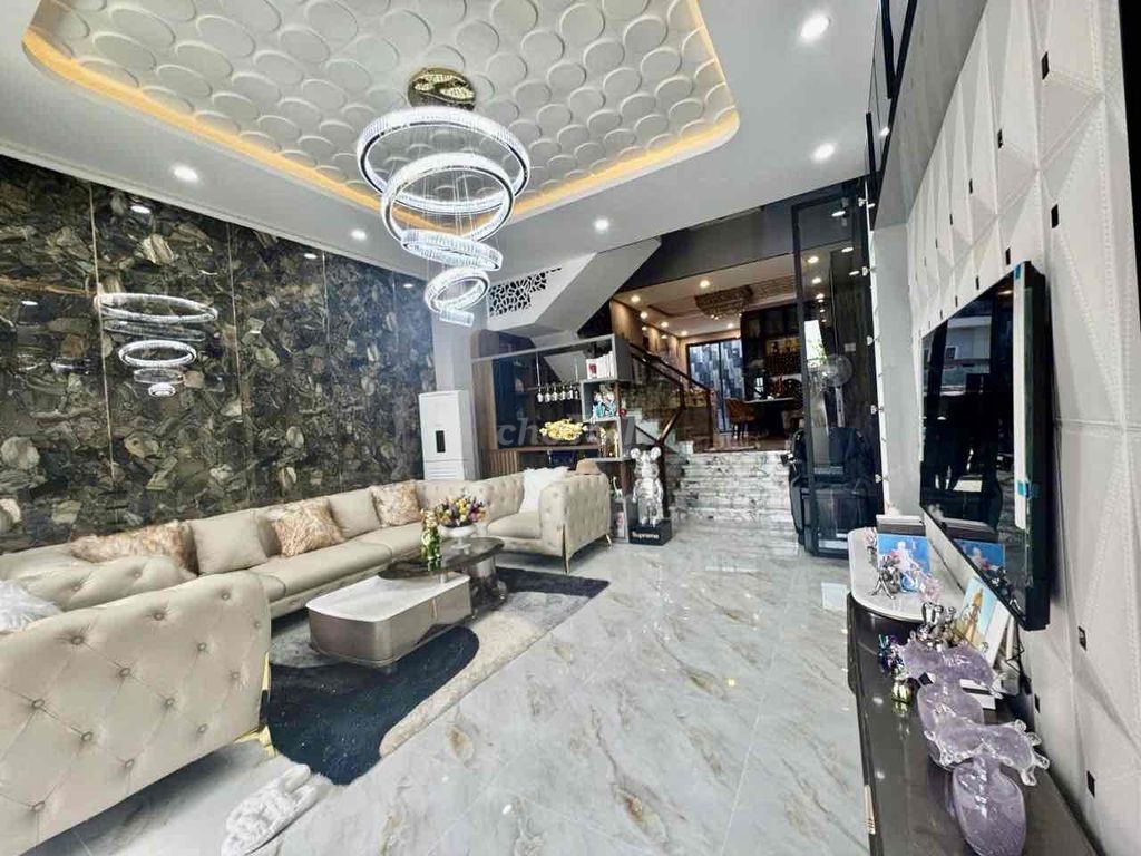 Siêu phẩm mới đẹp đường 7m5, gần cầu Hoà xuân,, có chưa ô thang máy - Ảnh 4