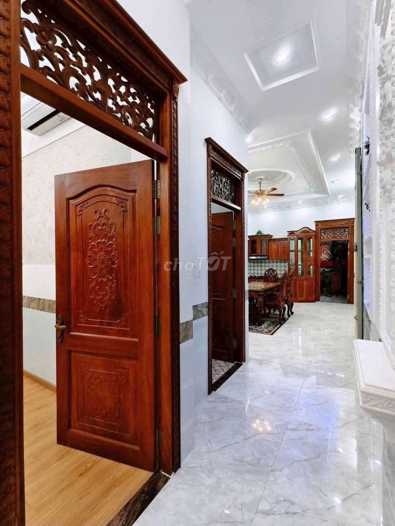 NHÀ 2 LẦU SÂN THƯỢNG - KDC HỒNG PHÁT 12 - Ảnh 4