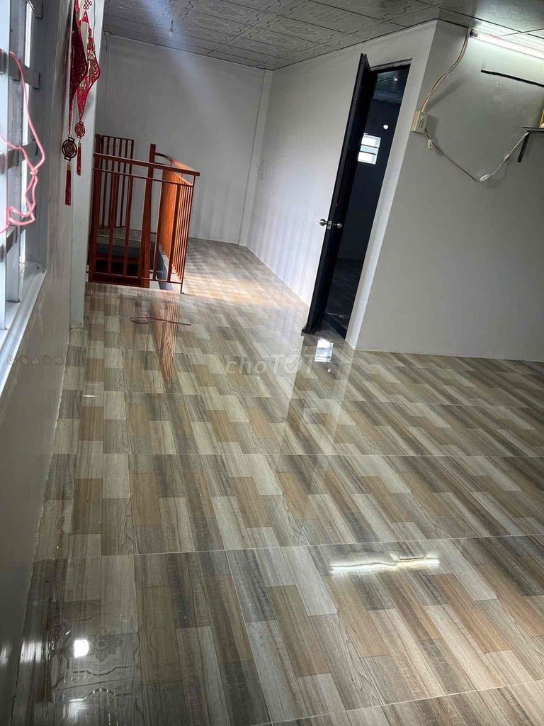 Nhà 2 lối đi , trệt lửng ngay cầu Ông Cò, BV số 10 - Ảnh 2