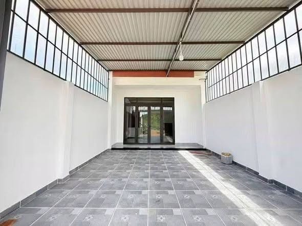 🏡🏡🏡 NHÀ 1 MÊ HẺM LÊ DUẨN THÔNG NGUYỄN CHÍ THANH