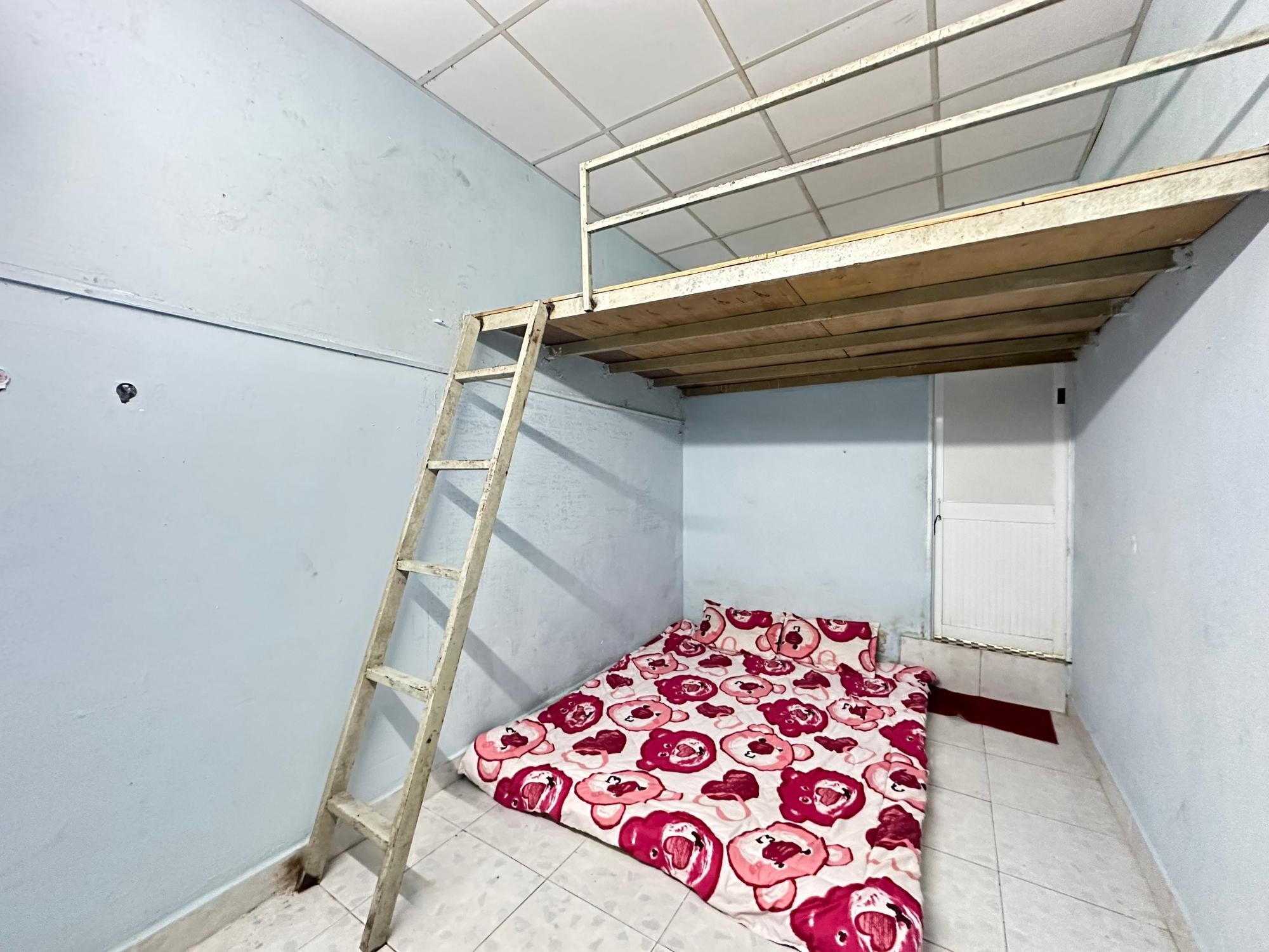 Phòng trọ Thoại Ngọc Hầu, P.Tân Phú - 18m² - 2tr7 - Có gác - Gần ĐH Văn Hiến - Ảnh 1