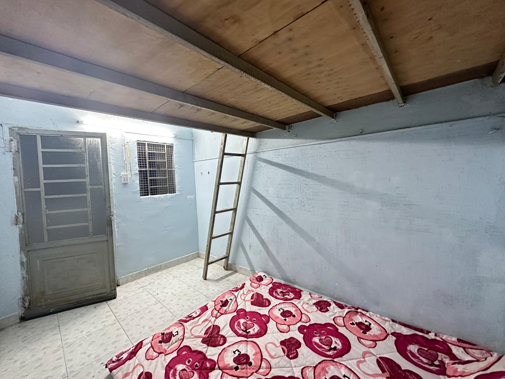 Phòng trọ Thoại Ngọc Hầu, P.Tân Phú - 18m² - 2tr7 - Có gác - Gần ĐH Văn Hiến - Ảnh 4