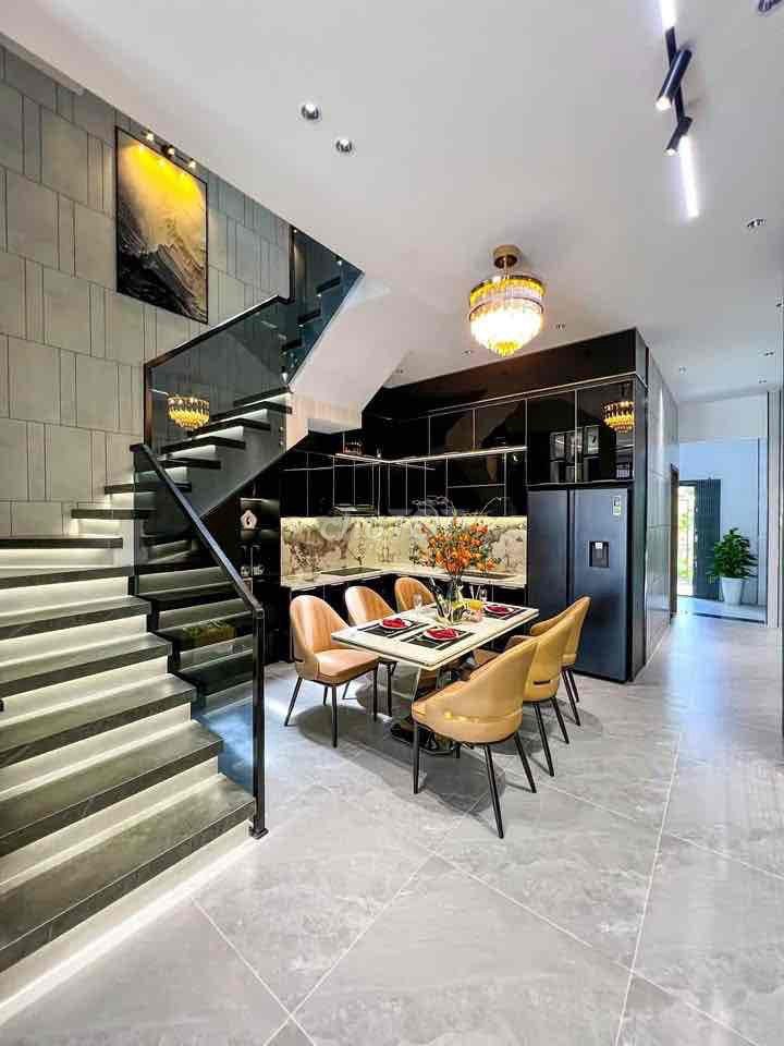 NHÀ 2 LẦU XÂY MỚI | KHU DÂN CƯ HỒNG LOAN - Ảnh 2