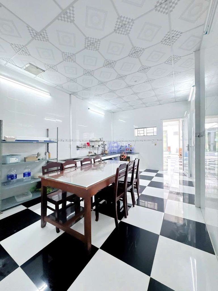 NHÀ TRỆT LẦU - HẺM 6M NGUYỄN VĂN CỪ - Ảnh 8