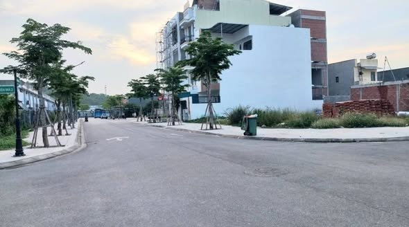 Cho thuê măt bằng tại đường Thiên Mã