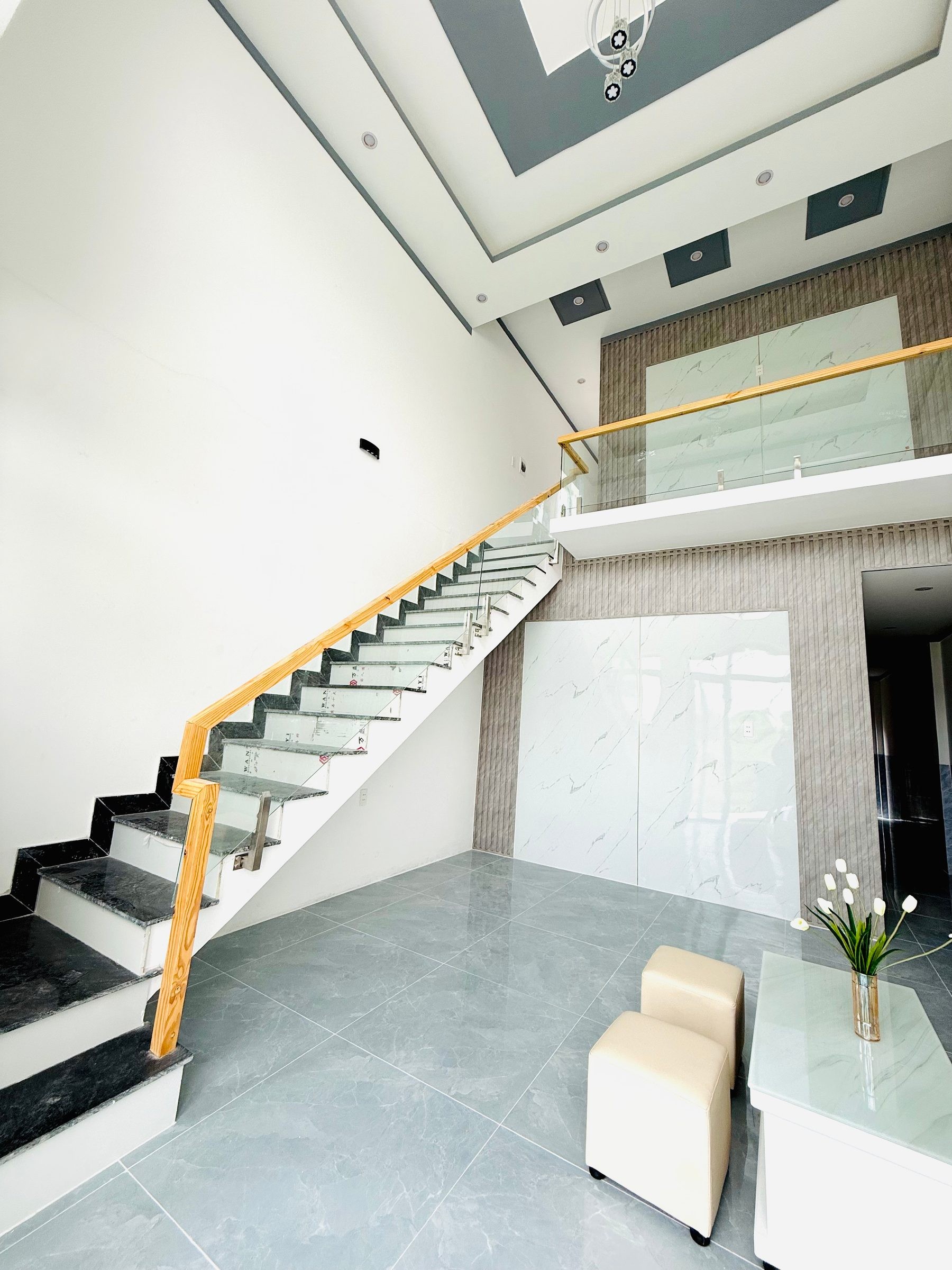 NHÀ HIẾM GÓC 2 MẶT , SỔ RIÊNG full THỔ CƯ GẦN ĐỒNG KHỞI CÂY XĂNG 75 - Ảnh 6