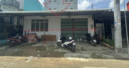 THANH LÍ : NHÀ 4 TẦNG BTCT MẶT TIỀN 9.5M – TP. LONG XUYÊN, AN GIANG