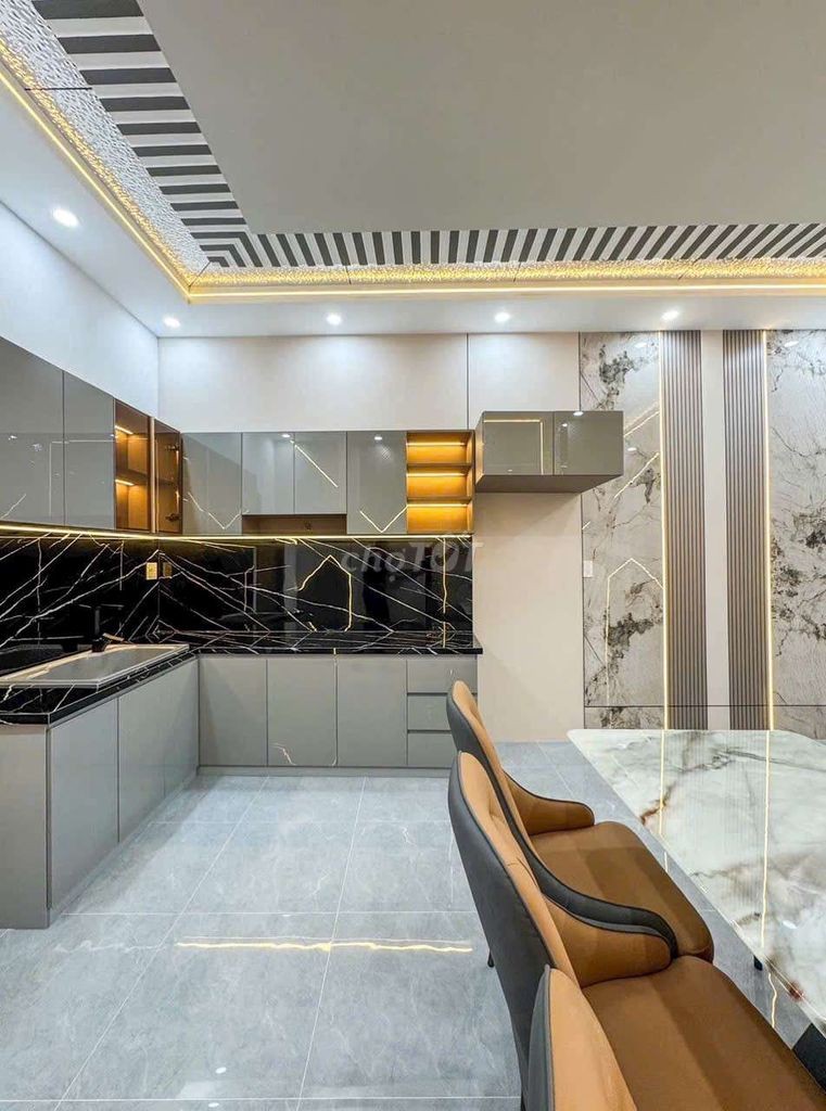 NHÀ ĐẸP NỞ HẬU - HẺM 52 HÙNG VƯƠNG - Ảnh 9