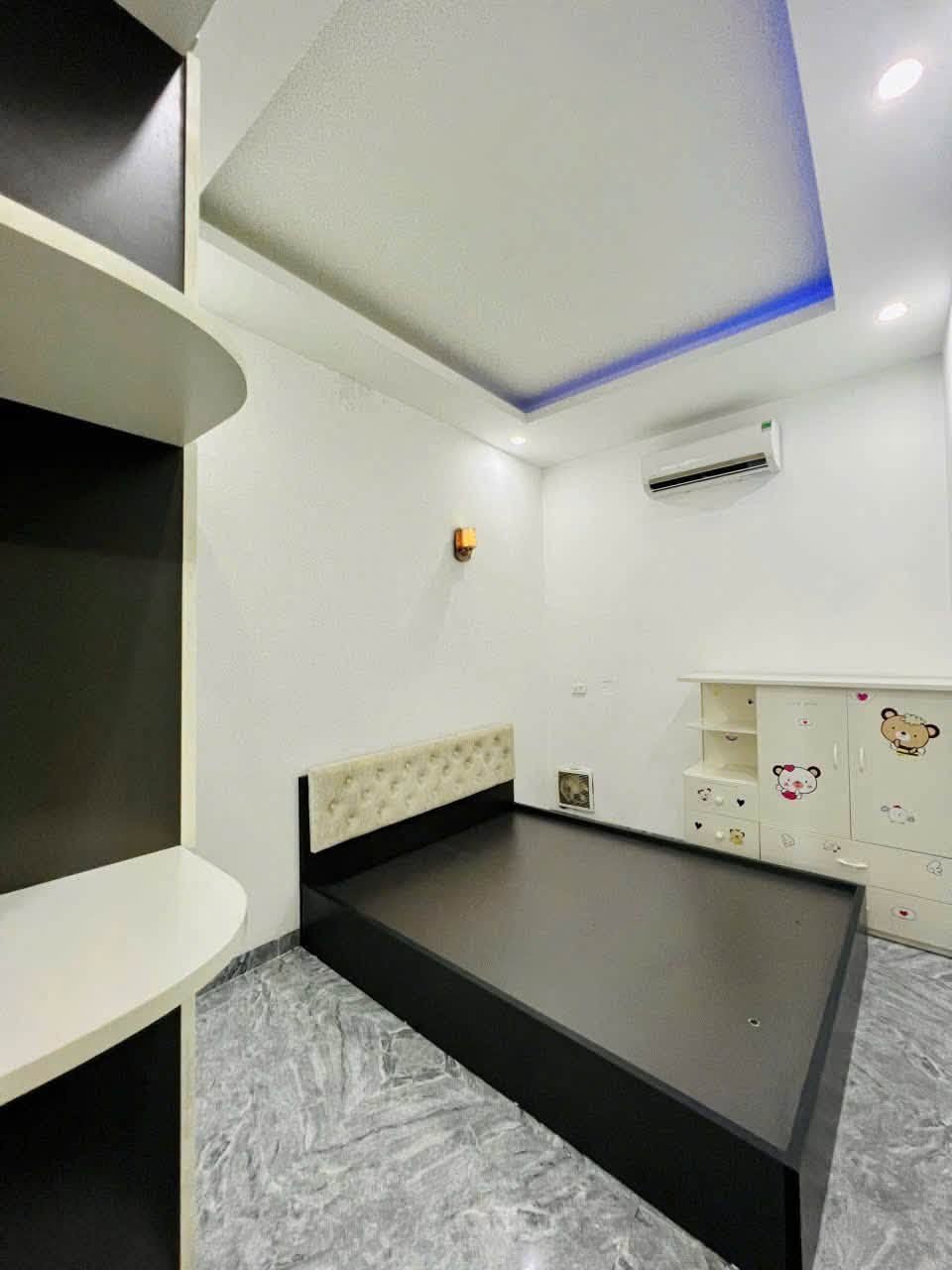 Một căn nhà cấp 4 nhỏ xinh, có sẵn nhà để ở, nằm ngay Vị Trù – Thanh Trù, Vĩnh Yên.