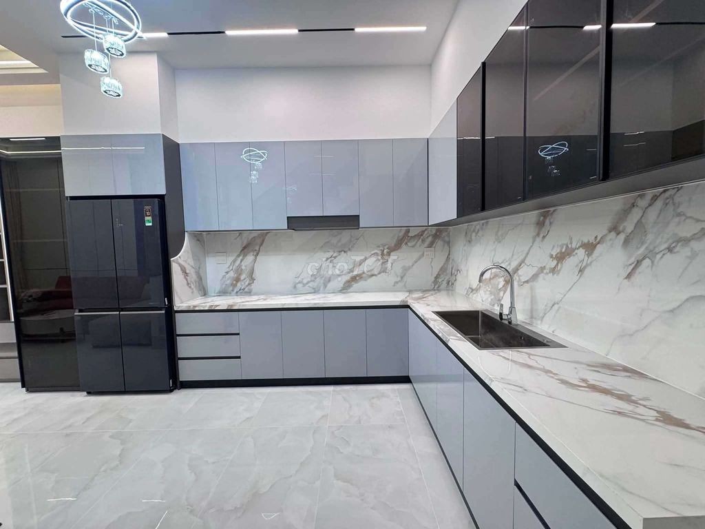NHÀ TRỆT LẦU CAO CẤP - HẺM 162 PHẠM NGŨ LÃO - Ảnh 4