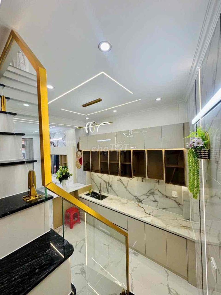 NHÀ 1 TRỆT 1 LẦU XÂY MỚI - FULL NỘI THẤT - HẺM 9 PHẠM NGỌC HƯNG - Ảnh 6