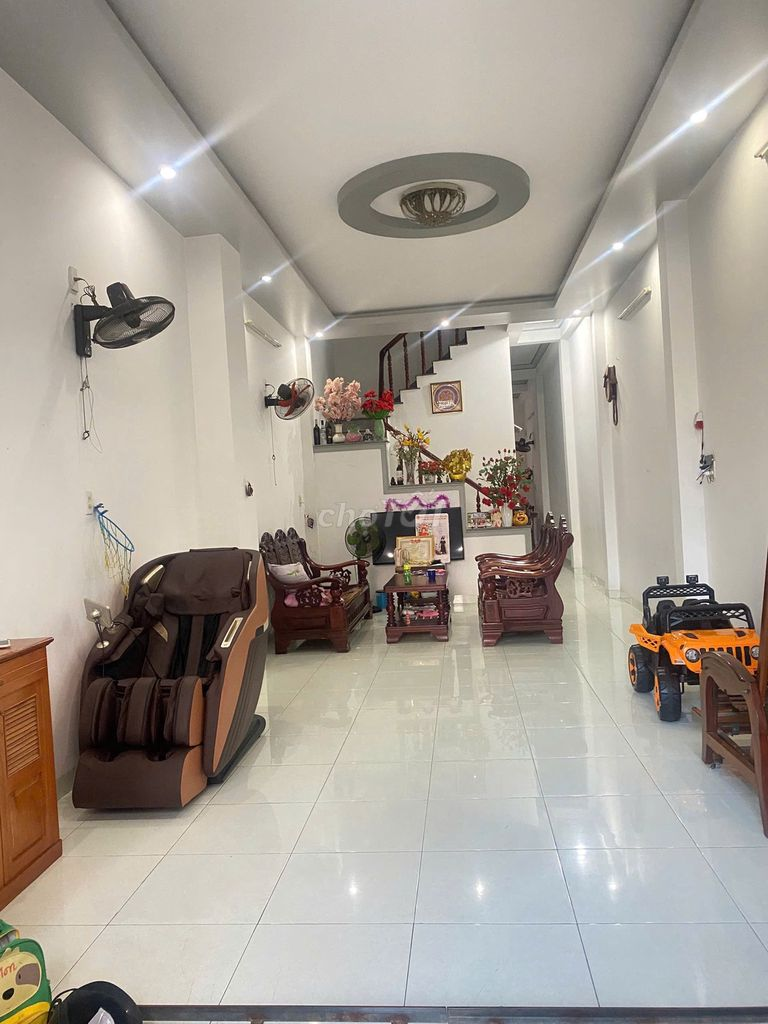 Nhà gần biển ở Nha Trang - Ảnh 2