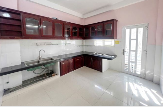 BÁN NHÀ MẶT TIỀN KINH DOANH 1 TRỆT 4 LẦU ĐƯỜNG THÀNH THÁI TP LONG XUYÊN AN GIANG