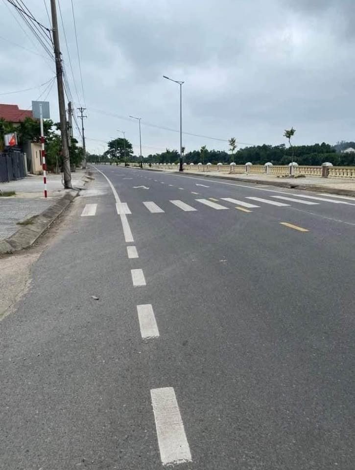 BÁN ĐẤT NỞ HẬU NGÕ HOÀNG DIỆU. ĐÔNG THANH, ĐÔNG HÀ, QUẢNG TRỊ. - Ảnh 1