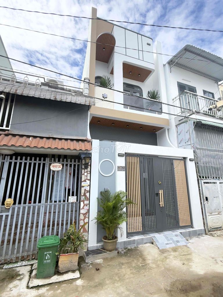 CHỐT NHANH GIÁ TỐT,NHÀ MỚI XÂY HẺM 146 HOÀNG QUỐC VIỆT - Ảnh 1