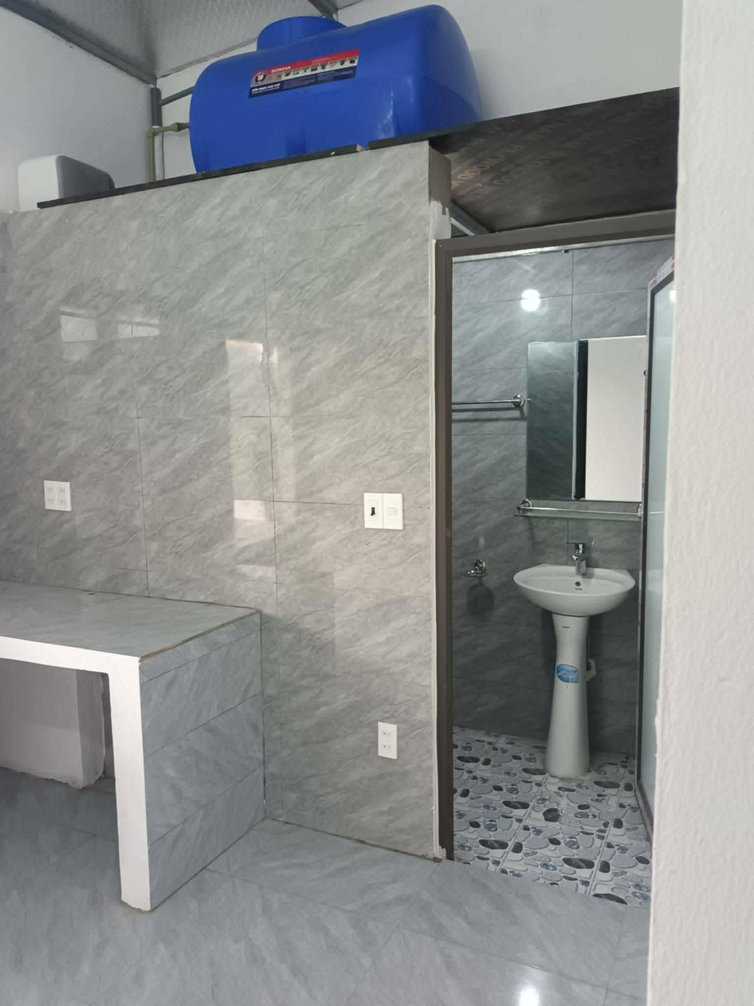 Cho thuê nhà nguyên căn 85m2. Ưu tiên hộ gia đình thuê ( thuê lâu dài)