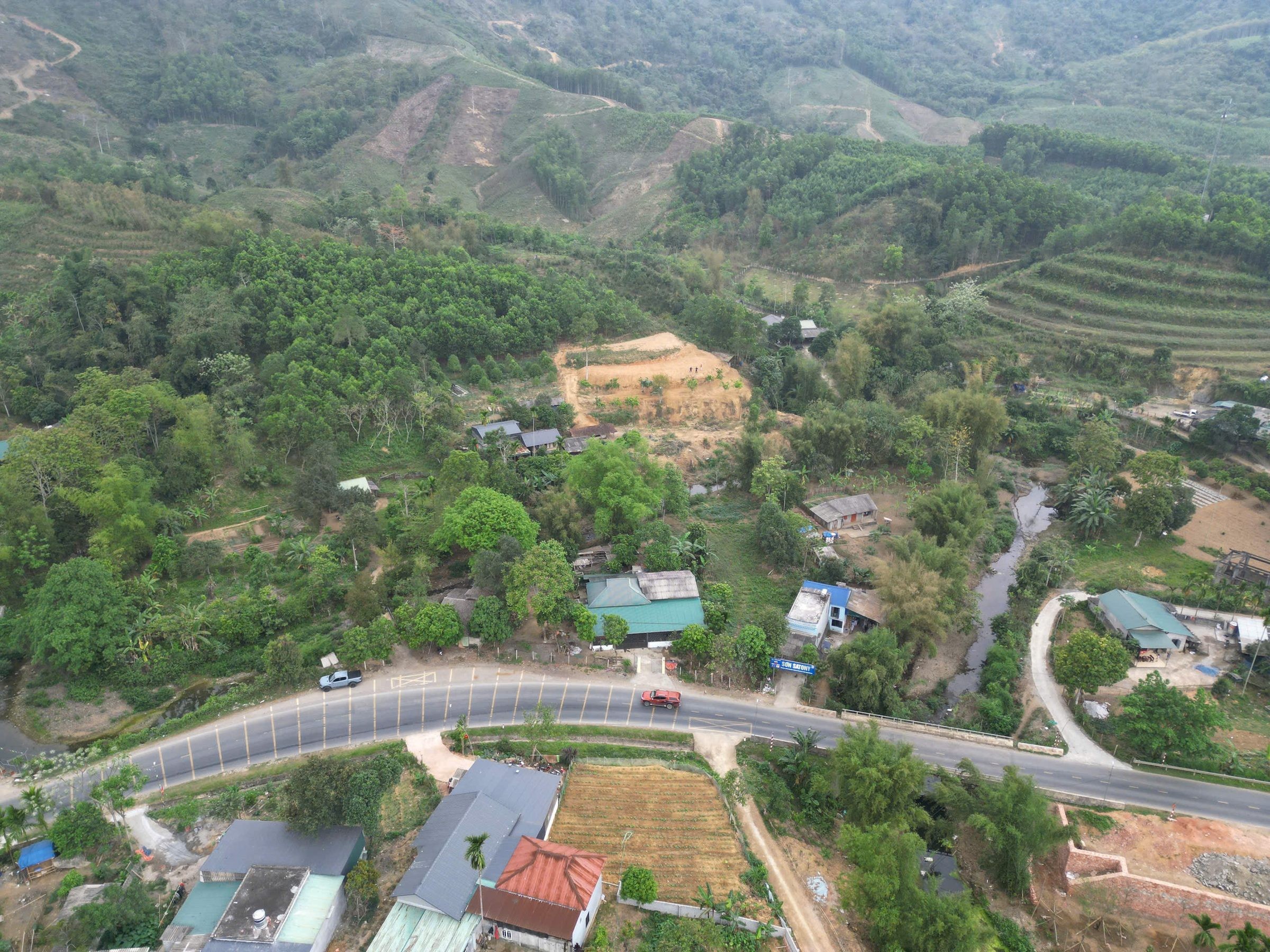 CẦN BÁN GẤP 2000m\1000m ĐẤT Ở BÁM SUỐI TẠI TÚ SƠN - KIM BÔI - Ảnh 4